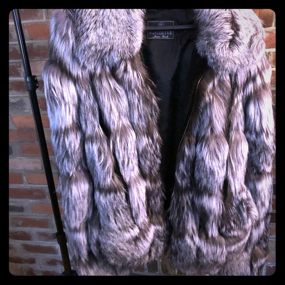 💯% Authentic Silver Fox  Fur Worn Once - Picture 1 of 8